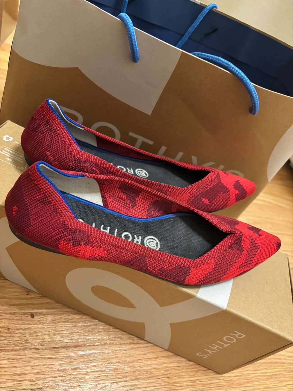 Rothy's Women's Red Camo Knit The Point Sz 8 Worn Once!